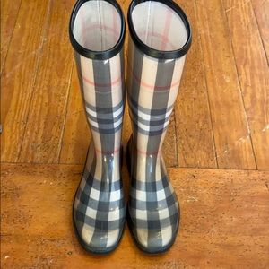 Burberry Rain Boots. Size 37